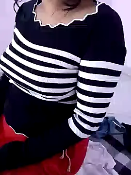 Komal_Bhabhi4u live webcam show
