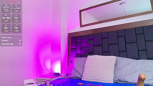 EllenaBoobs_ webcam