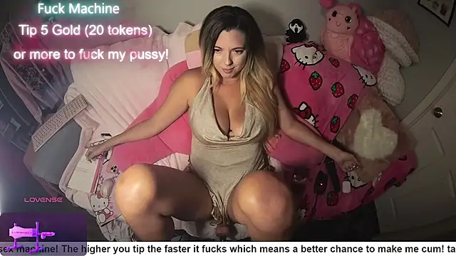 nikki_juggs live cam on StripChat