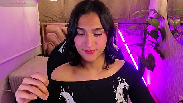 Zoee_Kiss_ live cam