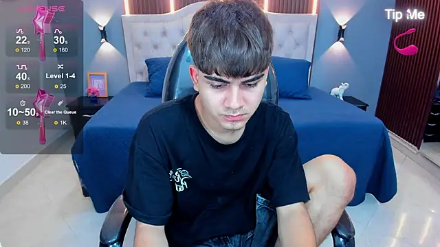Tommy18__ webcam