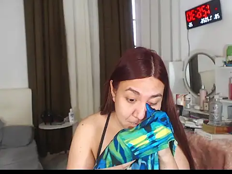 stellahugeX webcam