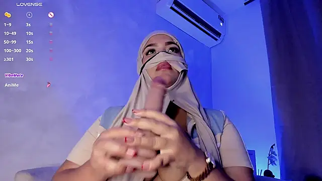 thaira_aly webcam