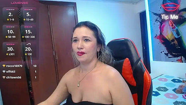 noelia_milf19 webcam