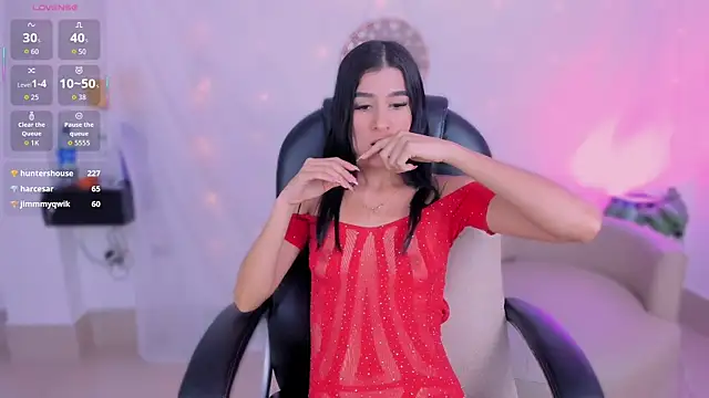 ginni_charlotte (F young) - show pussy slap clit