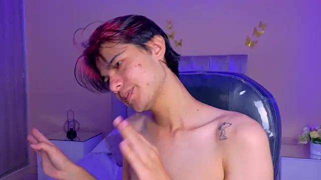 derek_sinn (M twink) - Spank ass till red+sexy dance