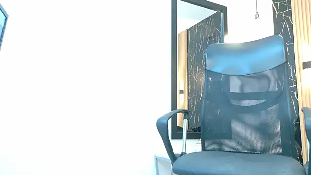 valerihot_1 (M twink) - CUM + SWALLOW CUM