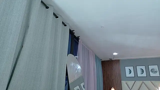 mulan_rousse (F teen) - two fingers ass
