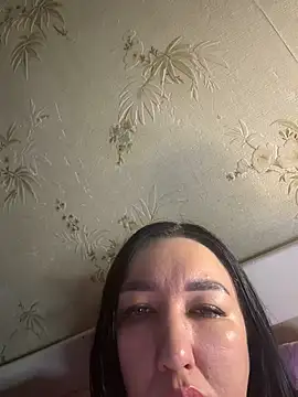 Naughtbaby_2025 webcam