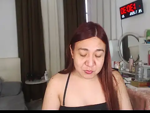 stellahugeX live cam
