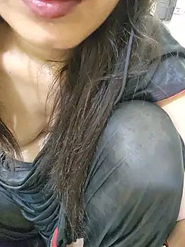 CuteSarikaLIVE webcam