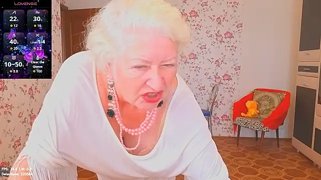 Maya_Mayflower webcam