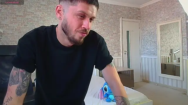 JonahShaw webcam
