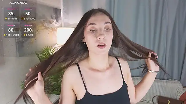 jinnymenzella - JinnyMenzella's free webcam - UK Sex Cams