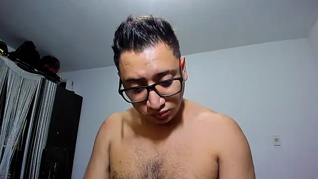ares_sexxx - Ares_sexxx's free webcam - UK Sex Cams