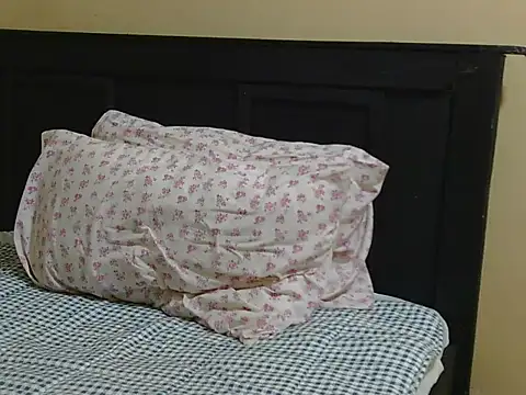 kinkydolll webcam