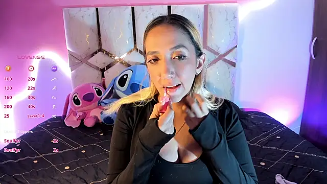 Amanda_klaire webcam