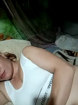 eirlys-baby - Eirlys-baby's free webcam - UK Sex Cams
