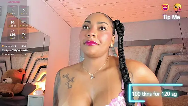 AngelineHeet webcam