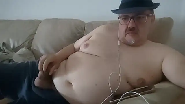 Theitalianpapi live cam on StripChat