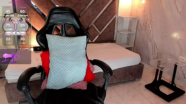 Nanachi_Cook live cam