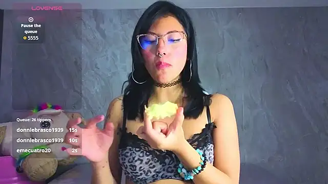 zoe_ch_ webcam