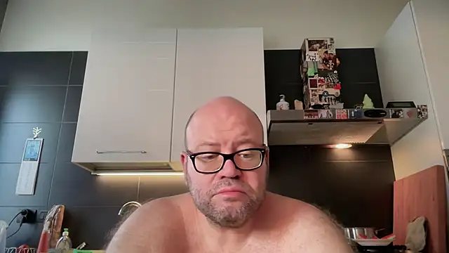 theitalianbear live cam