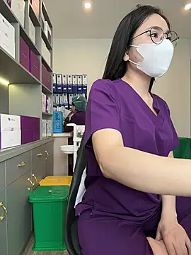 secretly_masturbating's live room