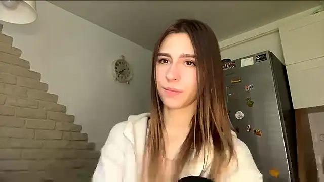 ZaraGuyette webcam