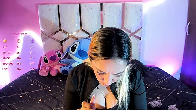 Amanda_klaire webcam