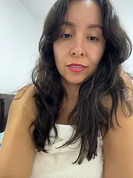 emely_sexx20 webcam