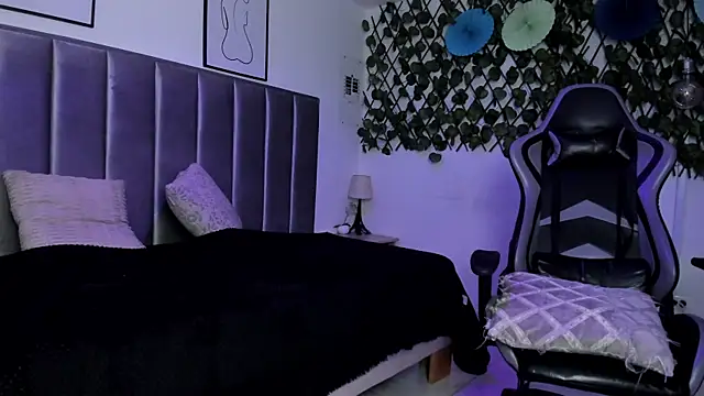 Kitty_Gang live webcam show