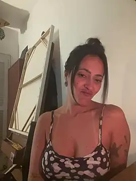 Gipoltergeist live webcam show
