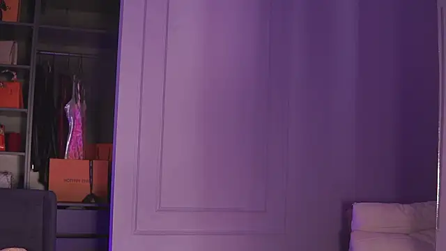 Monique_Celeste live cam
