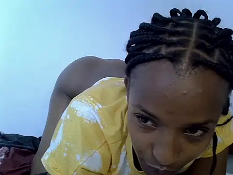 Queenila webcam