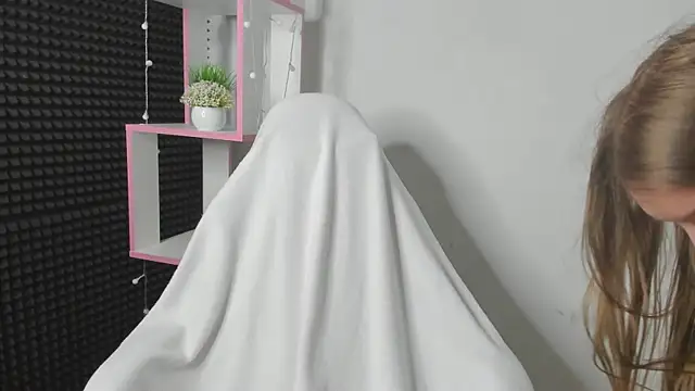 Xenia_paradise webcam