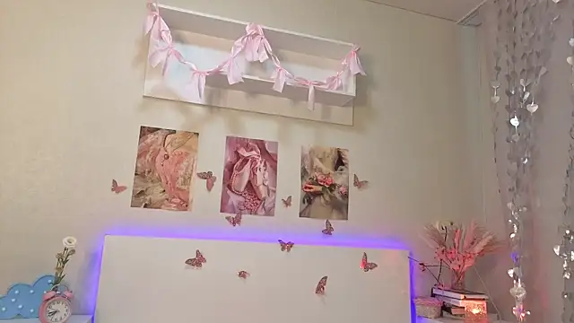 Milly_Lane live cam