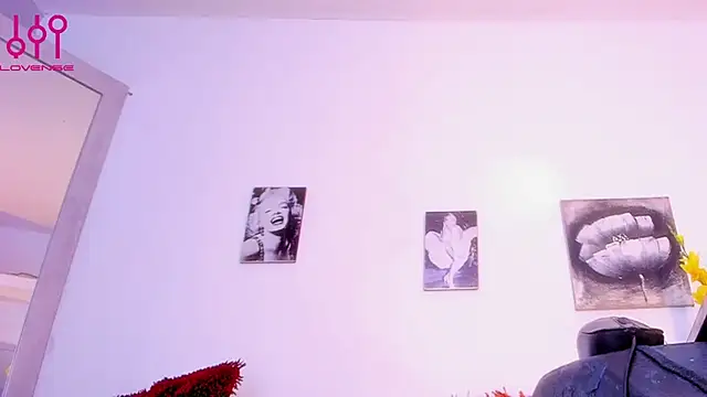 Model: La_Perversa69