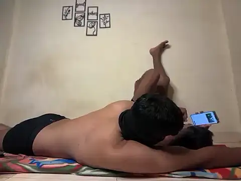 Ragnorok01 live cam on StripChat