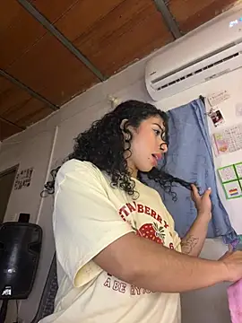 Miily_0 live webcam show