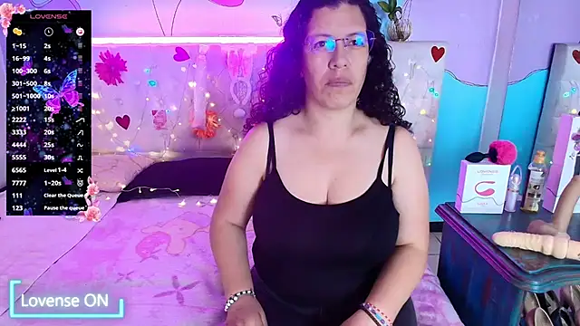 Zaly_mature webcam