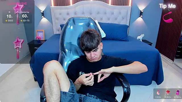 Tommy18__ live cam