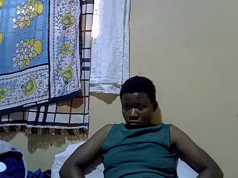 NaughtyNyra webcam