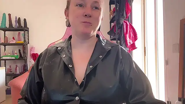 kisicaxx live cam