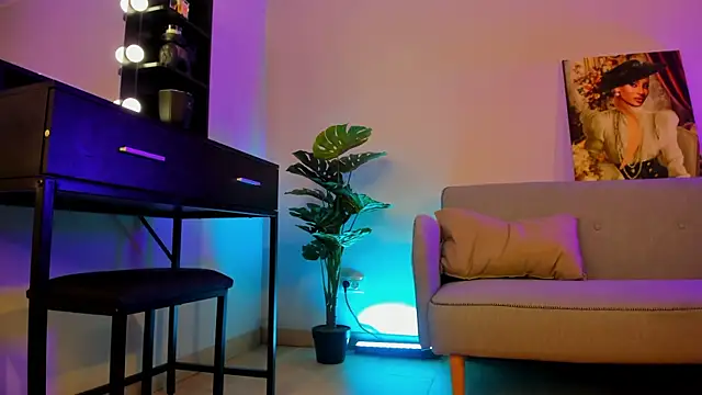 Mia__Milan webcam