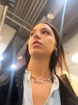 DollyTall webcam