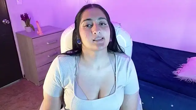 DevaFaluan_ webcam