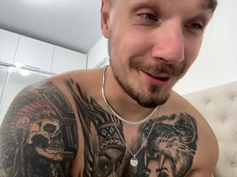 Hot__Tiger webcam