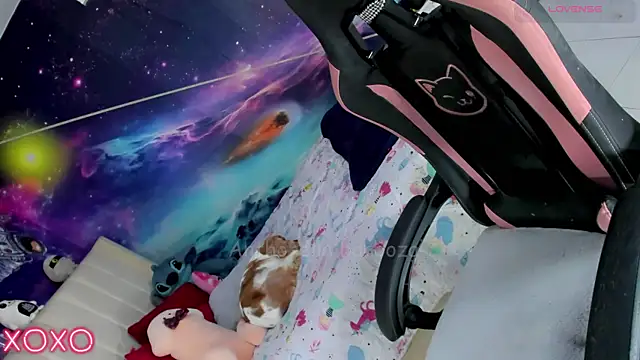 Nella_Dolls webcam