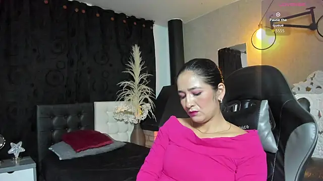 Vicky_Angeel webcam